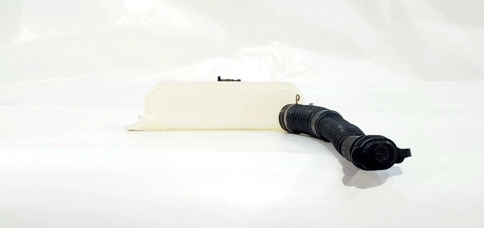 1987 Chrysler Conquest OEM Rear Wiper Reservoir - Image 4 of 4