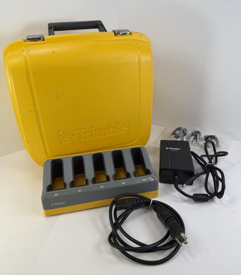 Trimble Power Kit includes 5-Bay Charger w/ International Power Supply & Case