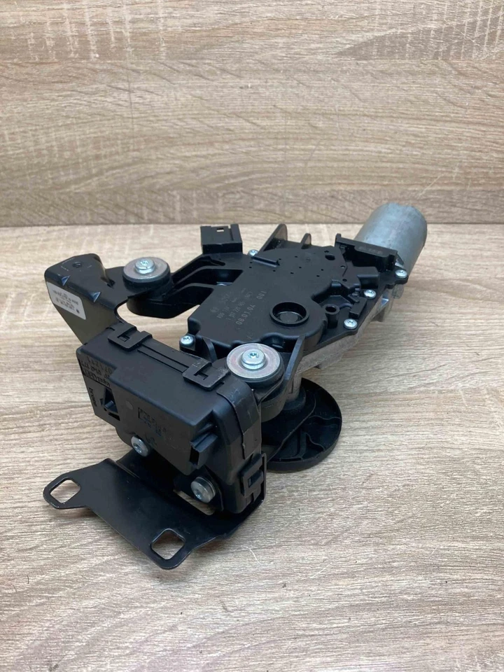 7208601 1397020126  Rear window wiper motor Fits for BMW 5 E60 E61 - Photo 2/4