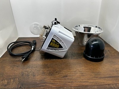 Alien Bees B800 320WS Studio Strobe Monolight by Paul C Buff Short Power Cord