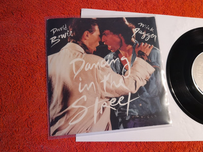 David BOWIE and Mick JAGGER Dancing  Single 1985