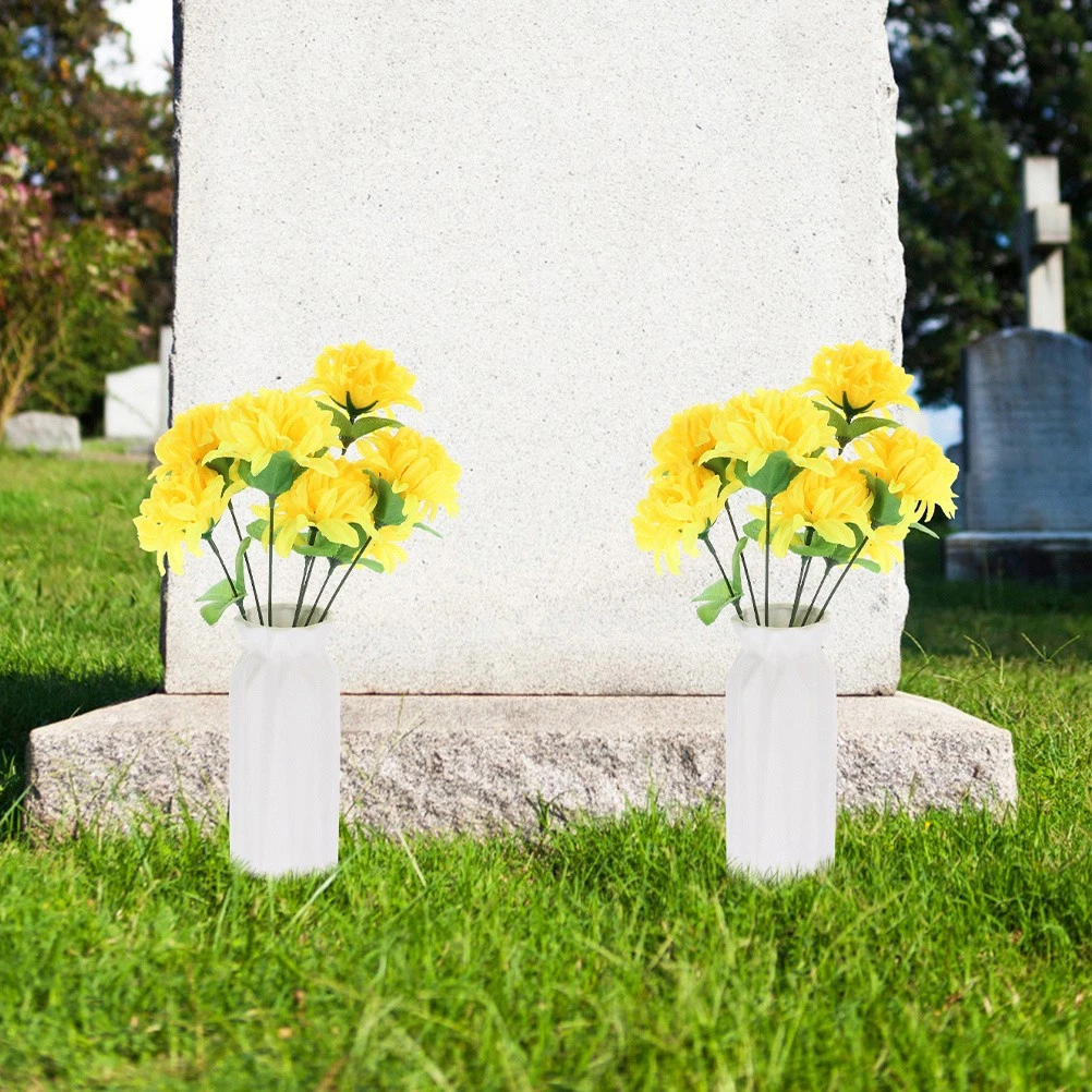 Fiori Artificiali Per Cimitero – 2 Bouquet Di Rose Rosa Con Vaso E Punta, 18 Fiori Cadauno, UV Resistant