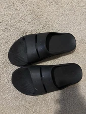 Oofos Ooahh Slide Sandals Mens Size 13 Black Recovery Comfort Cushioned