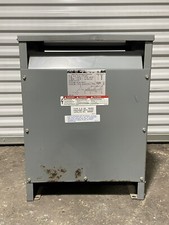 Square D 30T8H 30 kVA, 600-208Y/120V, 3Ph Insulated Transformer