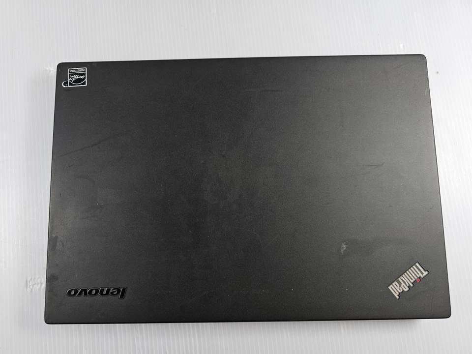 Portátil Lenovo Thinkpad x240 i5 - 8 GB de memoria sin disco duro Foto 2 de 4