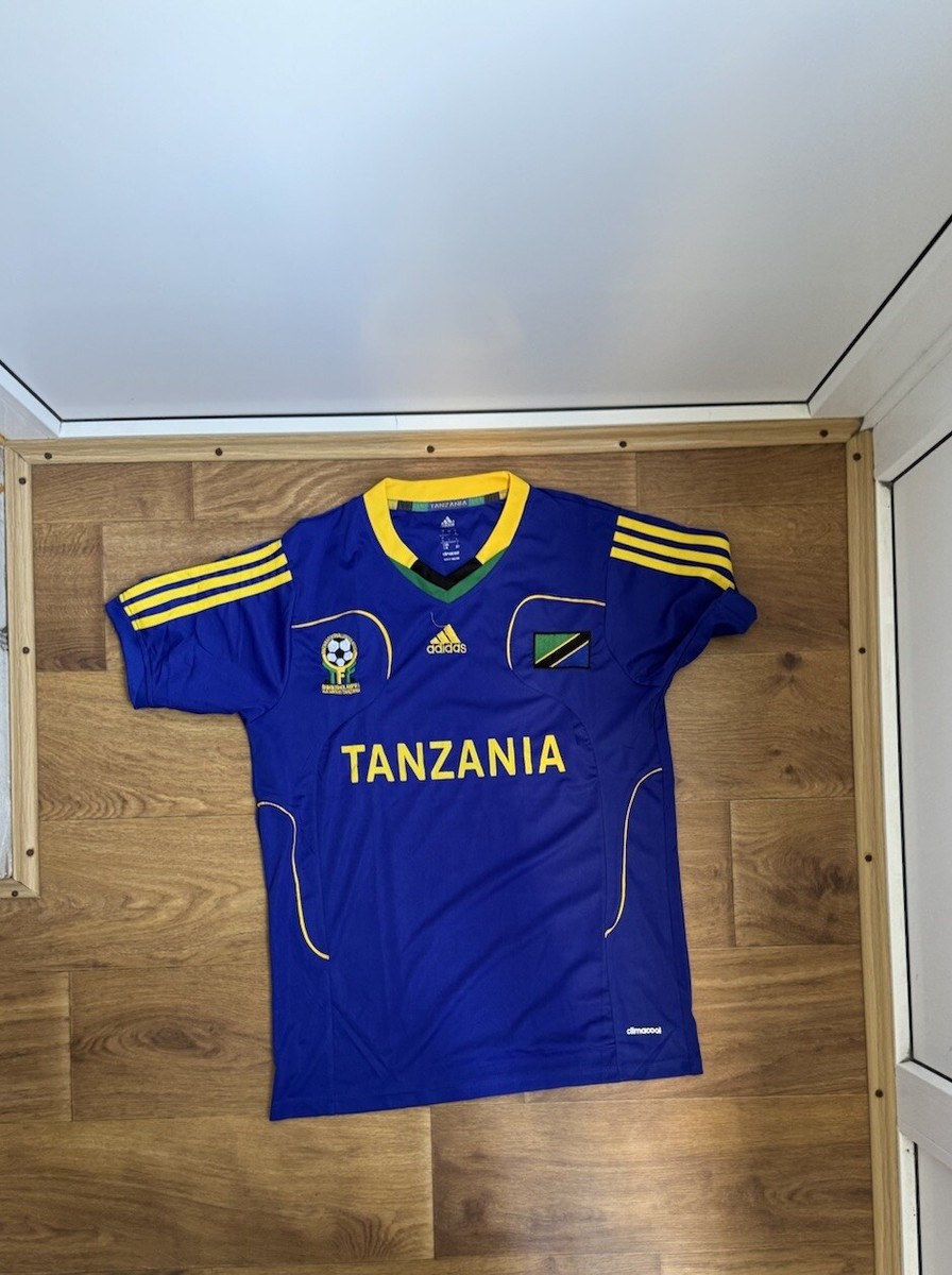 ウェア 00s adidas soccer jersey kit uniform y2k 00s adidas soccer jersey kit uniform y2k - メルカリ