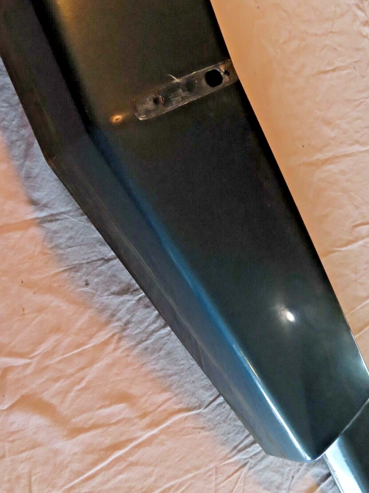 OEM 77-79 LeSabre Parrilla Delantera Parrilla Cabezal Superior Nariz Panel ORIGINAL GM Foto 4 de 4