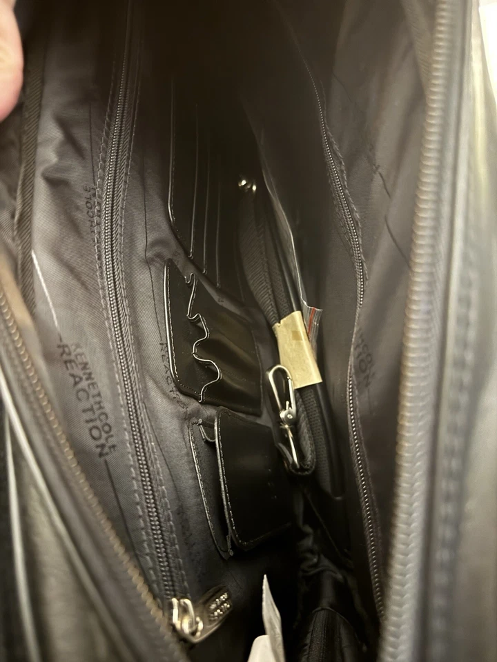 Maletín Kenneth Cole  Foto 3 de 4