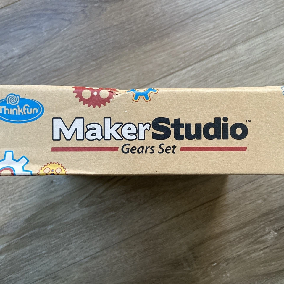 MAKER STUDIO Gears Set Macaroni Racecar NIB Recycled Items That Move Age 7+ - Image 4 of 4