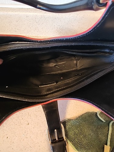 Borsa a tracolla Beijo London Paris New York rossa con pelle nera - Foto 13 di 24