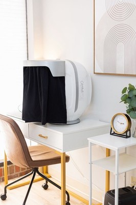 Cartessa GLIMPSE Skin Analysis System (2024)   Excellent Condition