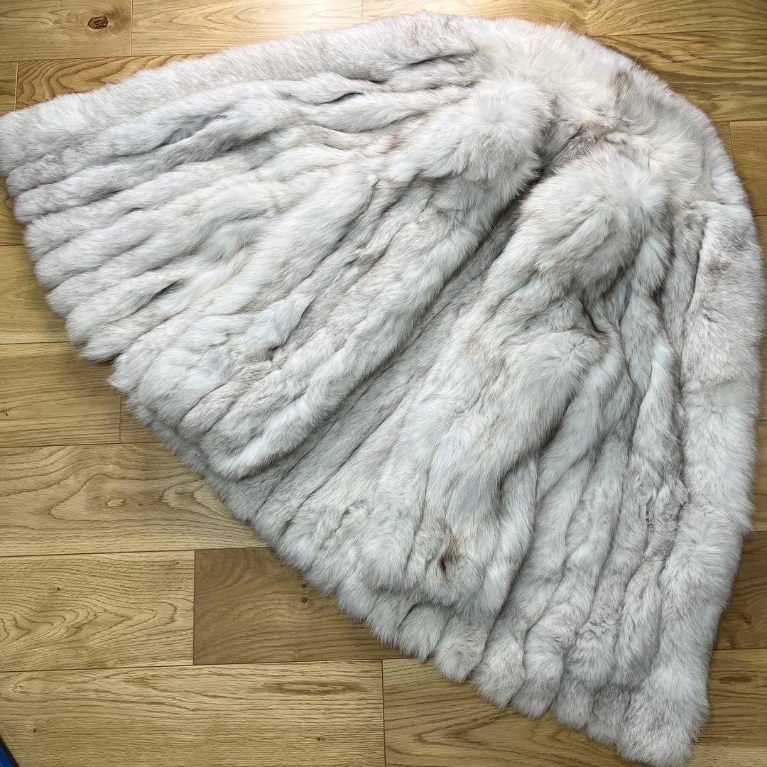 SAGA FOX ROYAL White Fox Fur Coat Women's Size 13 Hook Closure Japan Vintage image 10
