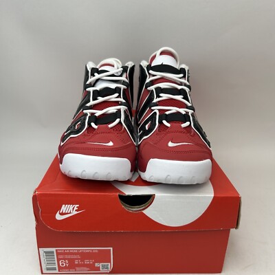 ほぼ新品NIKE AirMore Uptempo Bulls Hoops Pack 
ナイキ エアモア アップテンポ ブルズ フープス パック 27.5cm
型番：921948-600 Nike Air More Uptempo Hoops Pack “Bulls/Varsity Red” 415082-600