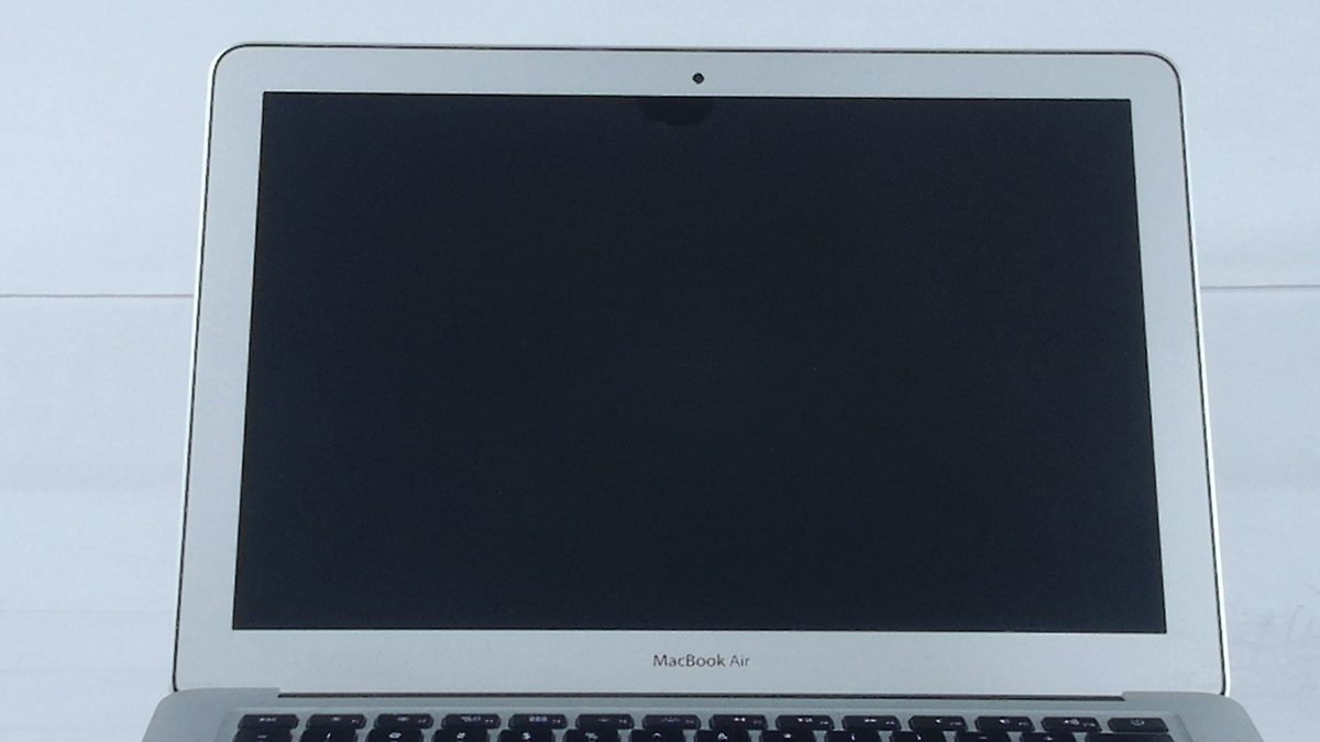 Apple MacBook Air i5-4250U 13 Apple MacBook Air i5-4250U 13