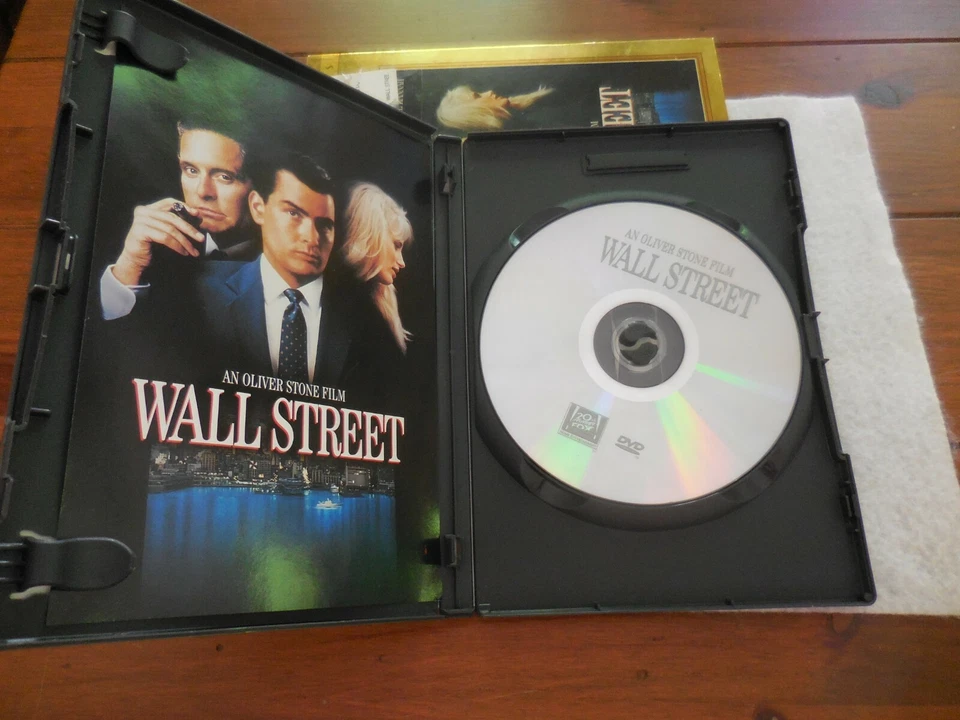 Wall Street DVD Foto 3 de 3