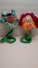 2 Toys R Us Animal Alley Bendables