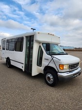 2006 Ford E-Series Van 