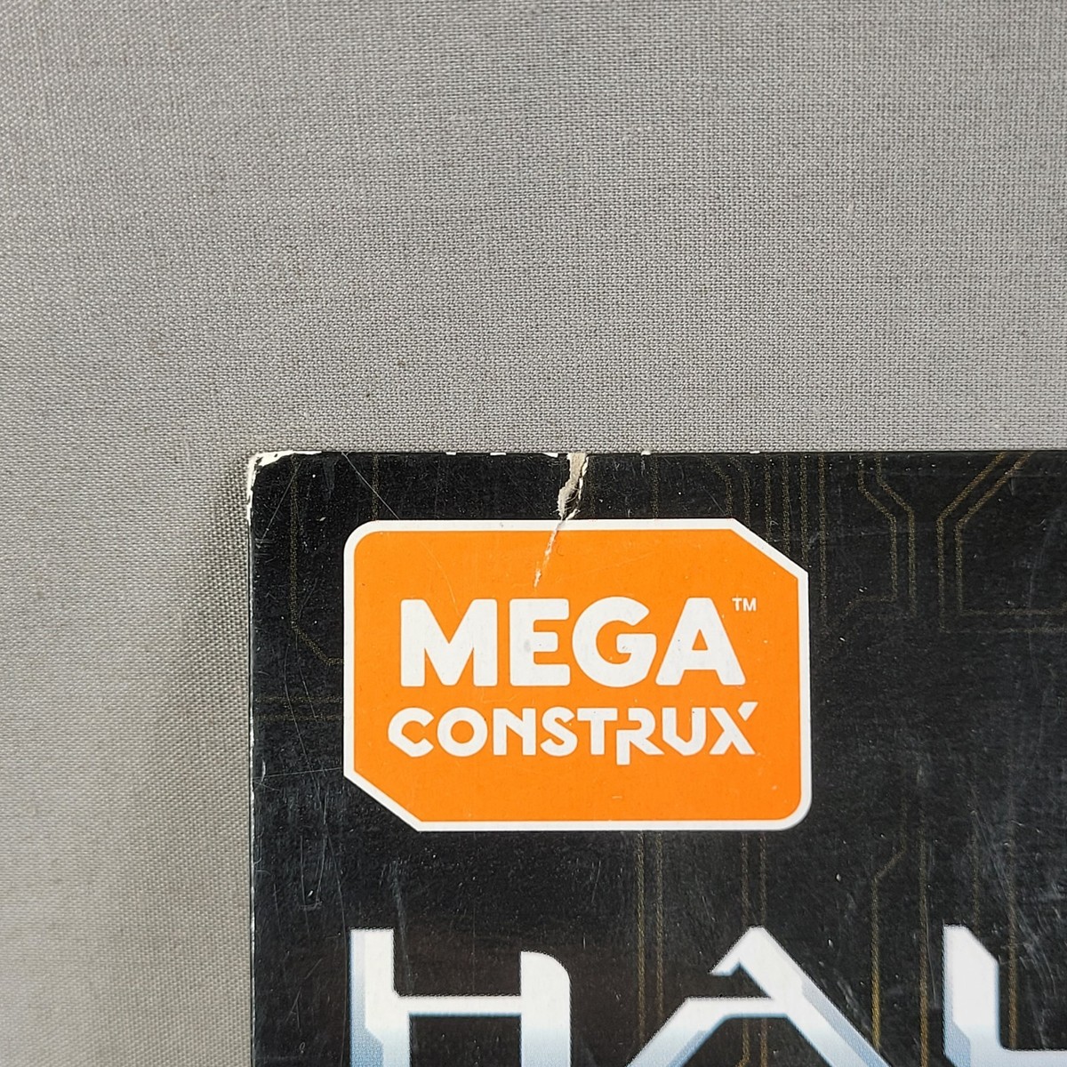 MEGA Construx Halo Mark 1 Prototype Exosuit 86 Pieces GLB71 Gaming