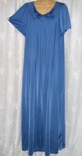 VTG LARGE SHADOWLINE DUSTY BLUE SILKY EMBROIDERD FLUTTER SLEEVES GOWN NIGHTGOWN