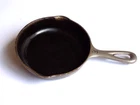 Vintage Wagner  Ware No 3 1053a Cast Iron Skillet unRestored Condition no wobble