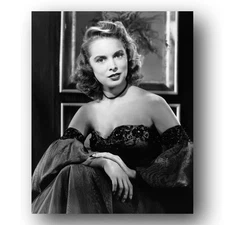 Janet Leigh actress classic beauty B&W 8x10 Photo