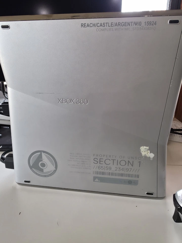 Xbox 360 Halo Reach Edition Console With Original Controllers No Stick Drift - Image 2 of 4