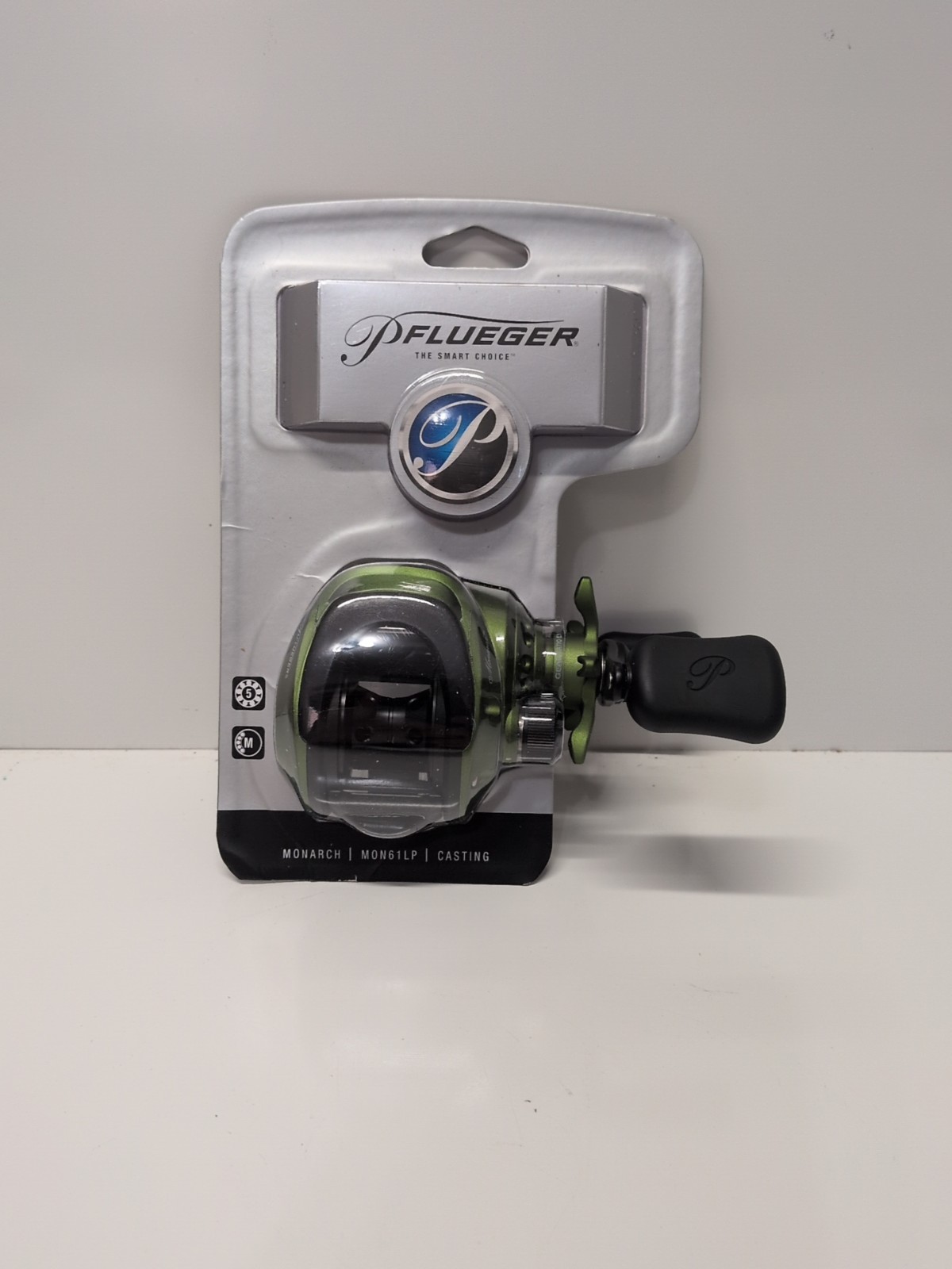 Pflueger Monarch Bait Casting 4 Bearing 6.1:1 Black/Green Ri