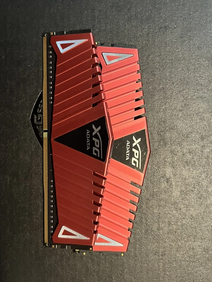 2x8 GB DDR4 2400 MHz - ADATA XPG - UDIMM de escritorio - probado funcionando Foto 3 de 4