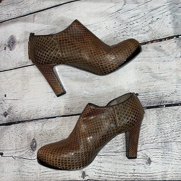 Botines de piel de serpiente Devi Kroell Foto 3 de 4