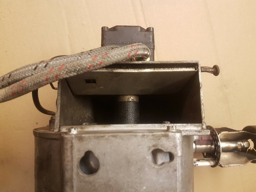 Collegamento motore per bruciatore a olio Vaillant VKO Unit 17/22/27/35/42 041768 41769 - Foto 4 di 10