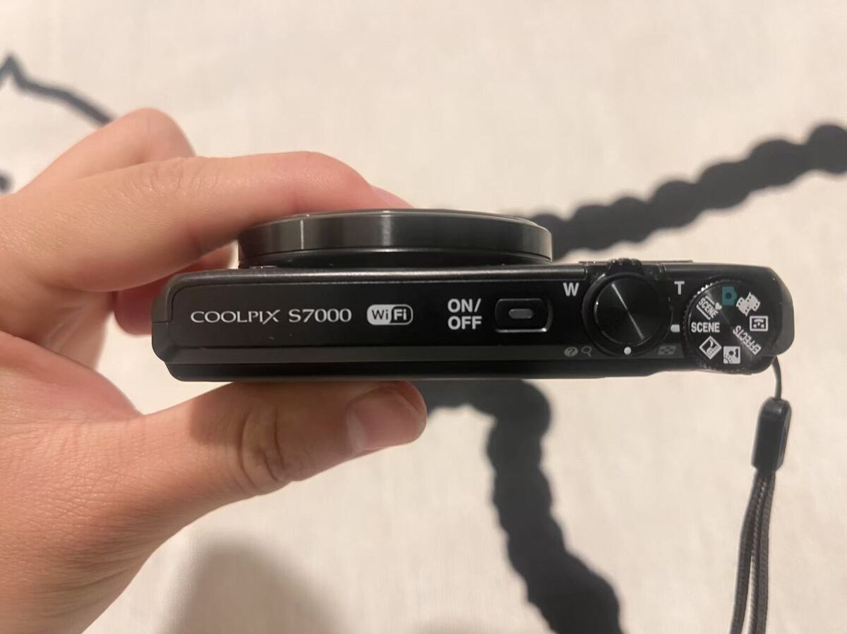 Nikon COOLPIX S7000 16.0MP 20X Optical Zoom Vintage Digital Nikon COOLPIX S7000 16.0MP 20X Optical Zoom Vintage Digital