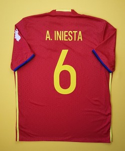 iniesta spain jersey