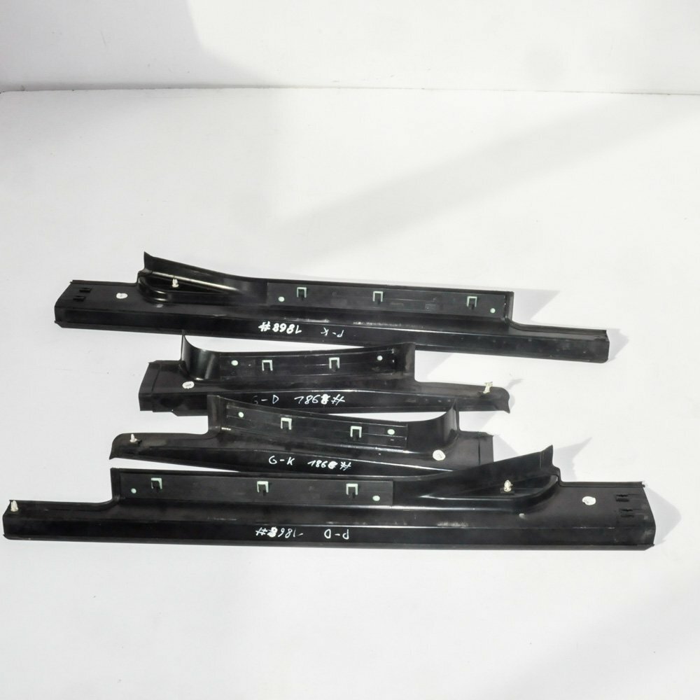 クック MERCEDES-BENZ C-CLASS Door Sill Plate Kit S203 Touring A2036800835