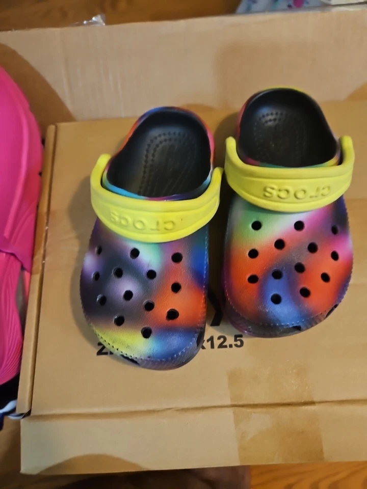 Crocs Talla 8 Tie Dye Niños @ F Foto 2 de 4