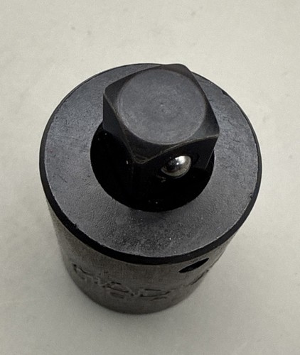 Mac Tools 1/2" Drive x 3/8" Drive Impact Socket Adapter AP1612RB NEW - Picture 2 of 5