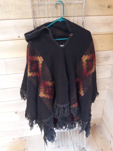 Native Creations Afghan Poncho w/ Hood Handmade in Ecuador Hooded Boho Western