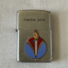 Briquet Vulcan Fightin 25ème INTCP. SQDN. OKINAWA 1957