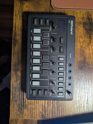 ROLAND J-6 CHORD SYNTHESIZER AIRA COMPACT Sequencer Excellent Used