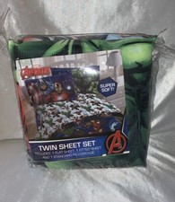 Marvel Avengers Heroic Age Blue/White 3 Piece Twin Sheet Set with Captain. NEW 
