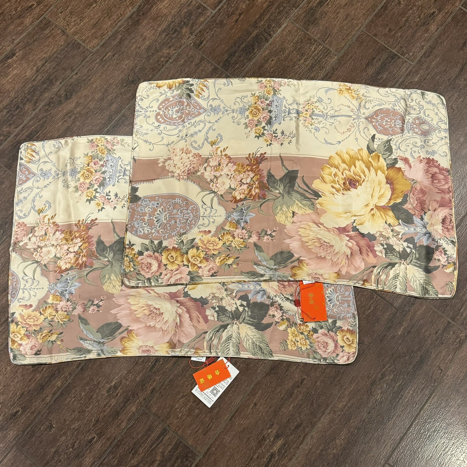 Mulberry Silk Pillowcase Floral Genuine Silk Sleep Pillow Cover Set Of 2-image