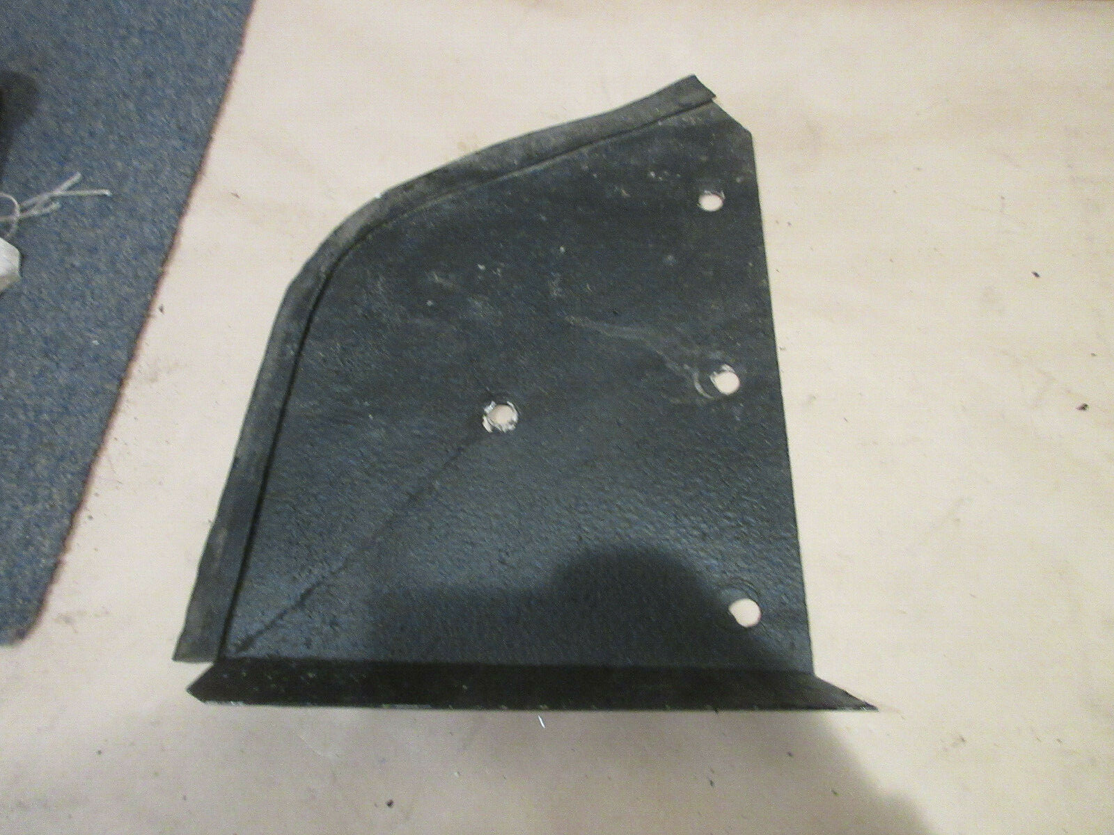 Ferrari 208,308 LH Front Gravel Guard Standard  P/N 60298403