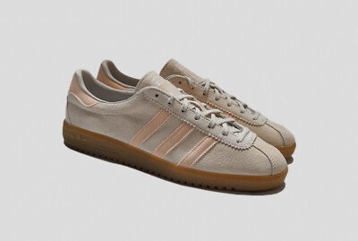 adidas bermuda beige
