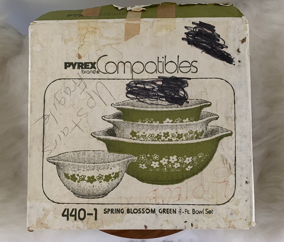 NIB - Vintage Pyrex Spring Blossom Cinderella Full Set (441, 442
