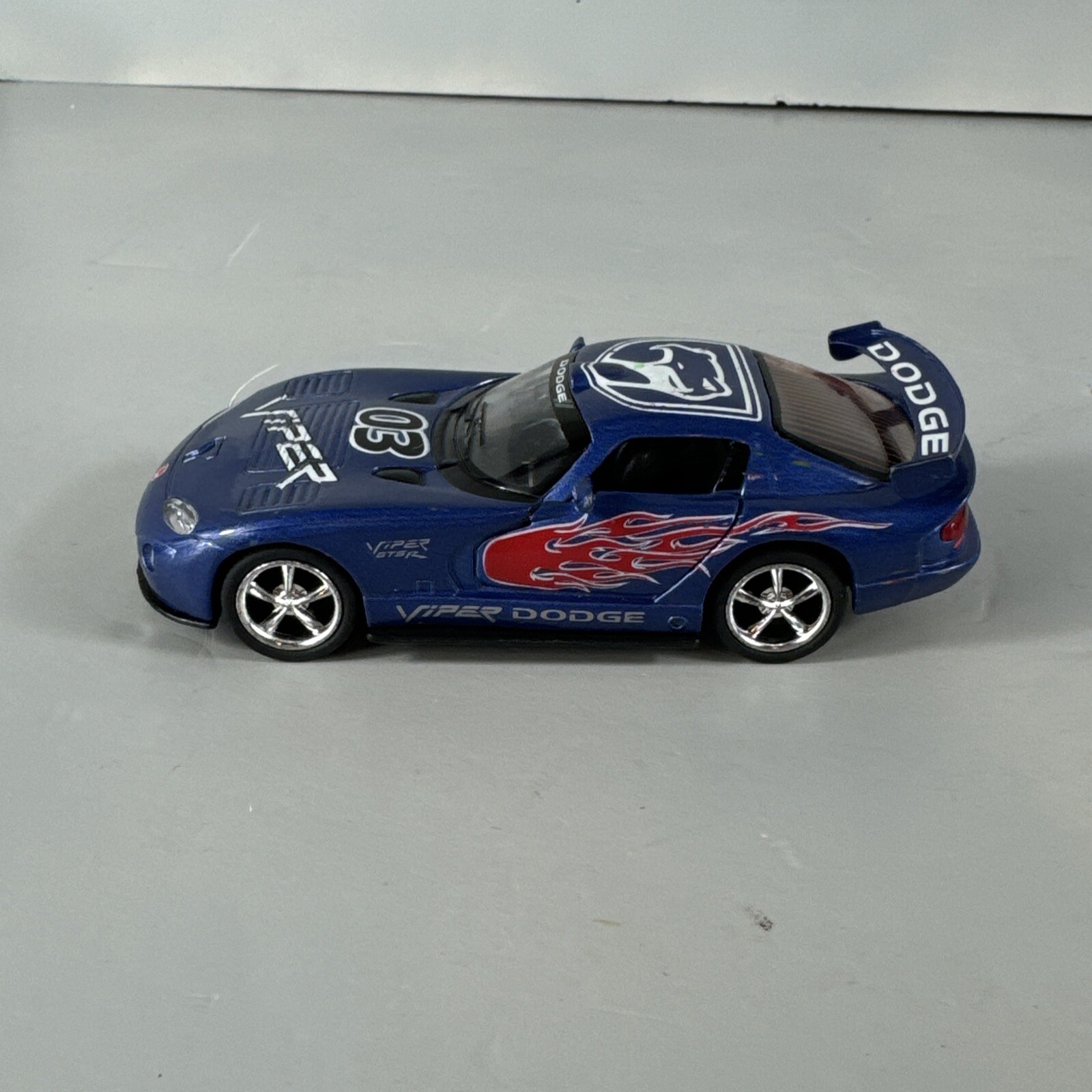 Picture 1 of 5