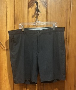 Tommy Bahama Men’s Charcoal Gray Tech Shorts Size 40