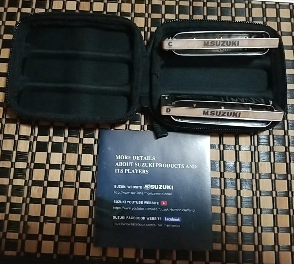 Juego de 2 piezas Harmonica Manti Suzuki 10 orificios bajo C y D con estuche de transporte Foto 2 de 4