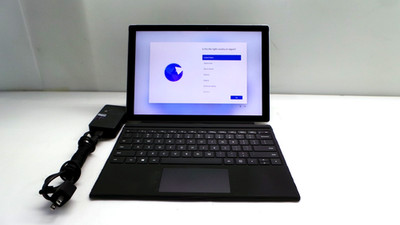 Microsoft Surface Pro 7+ 12.3'' i5-1135G7 2.40GHz 8GB RAM 128GB SSD | WIN 11 PRO