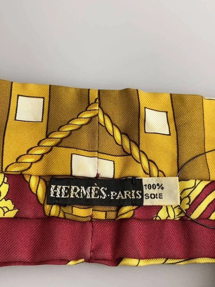 Corbata Hermes Ascot seda patrón burdeos ancho 17 cm longitud total 116,5 cm Foto 2 de 2