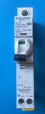Schneider C32A A9D05832 Acti9 iC60H RCBO PoN Neu, ohne OVP