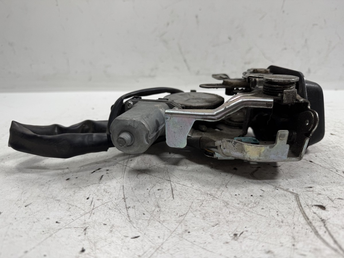 05-017 Honda Odyssey EXL-T EX-L Tour Tailgate Latch Power Lock